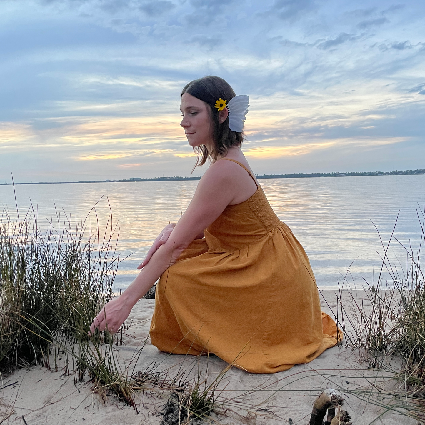 White Feather Wire Ear Cuff