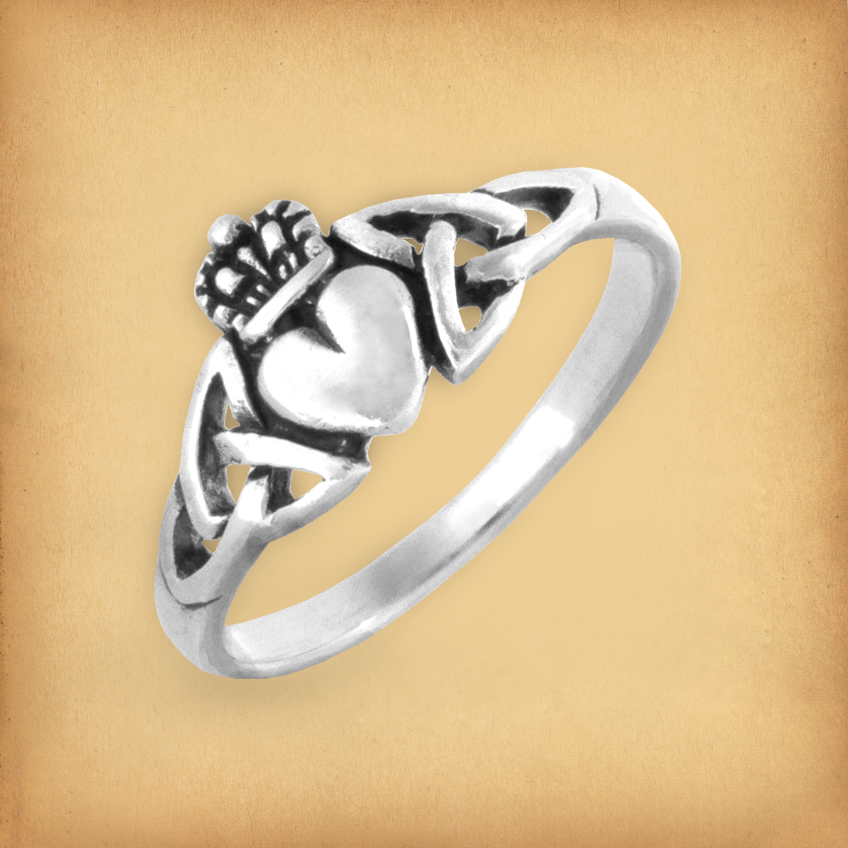 Sterling Silver Knotwork Claddagh Ring โ Celtic Symbol of Love