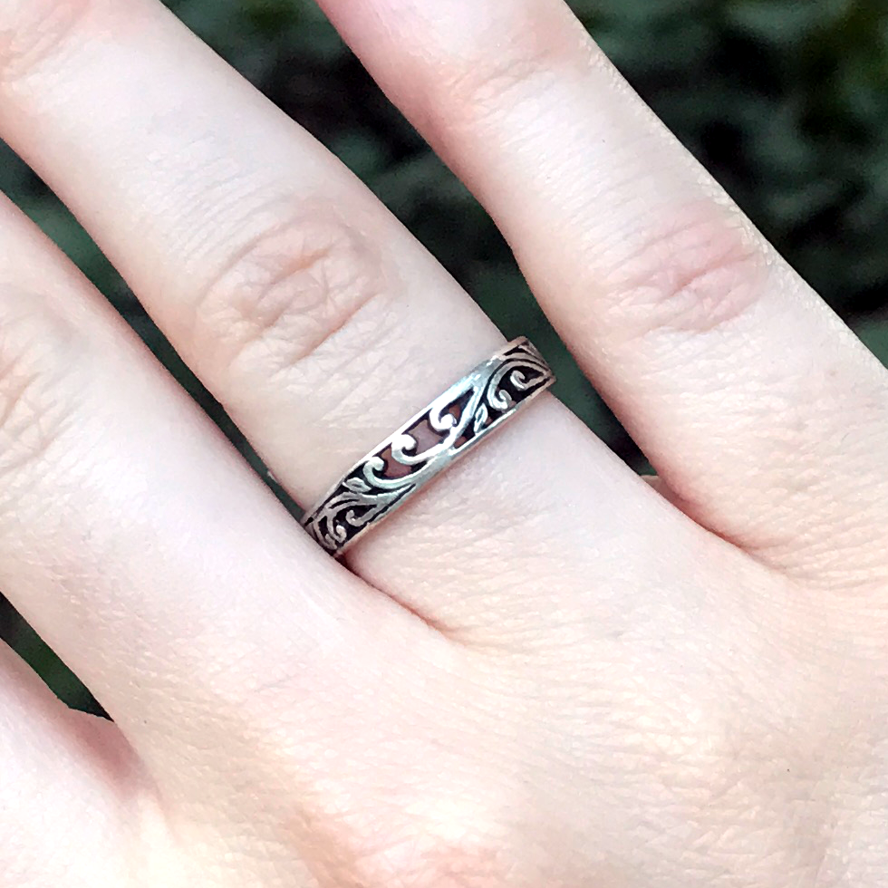 Silver Vine Ring