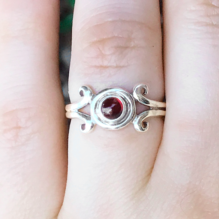 Silver Garnet Scroll Ring