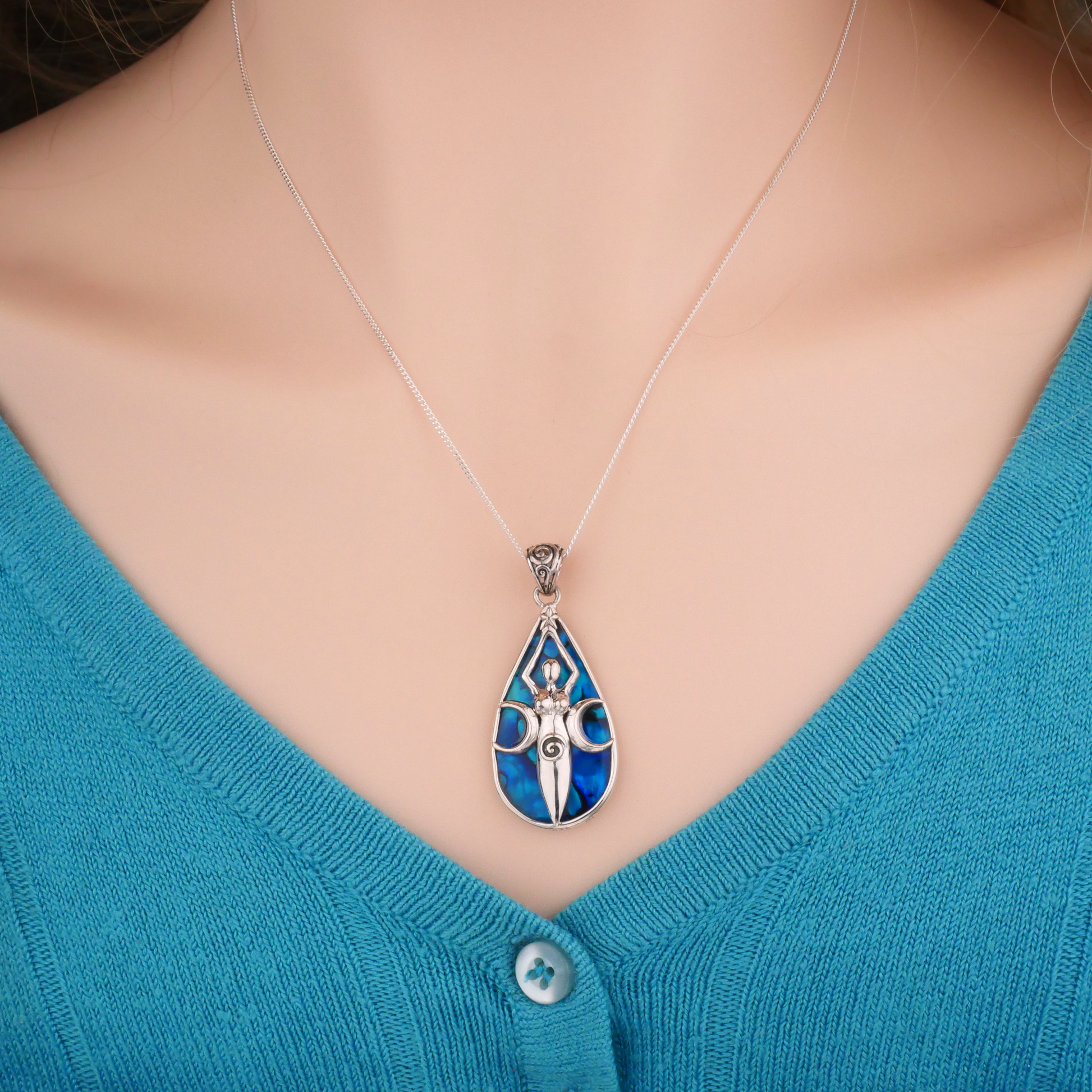 Silver Teardrop Goddess Pendant w/Shell