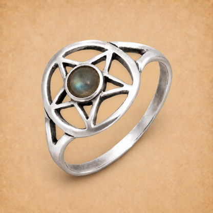 Silver Labradorite Pentacle Ring