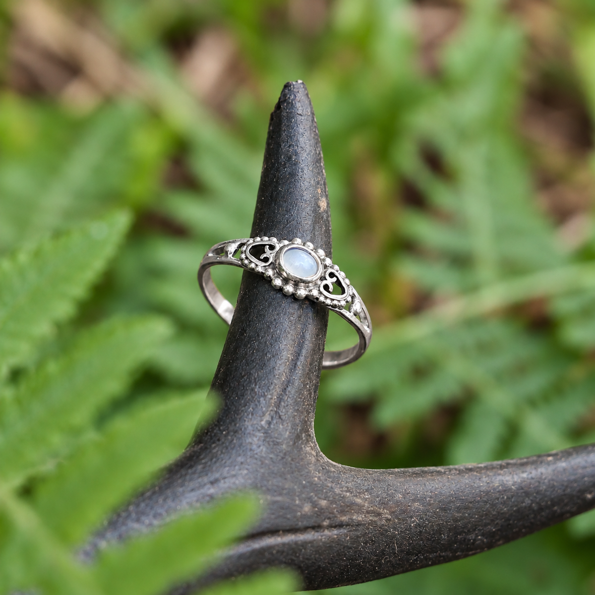 Silver Victorian Moonstone Ring