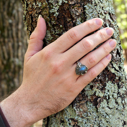 Silver Labradorite Dragon's Claw Ring